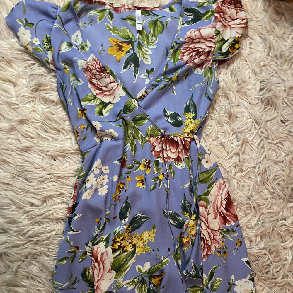 Xhiliration brand floral dress